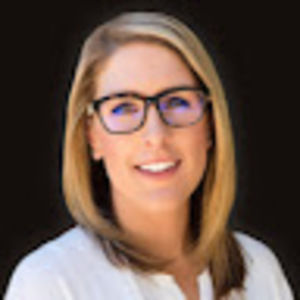 Meet your Posher, Carrie